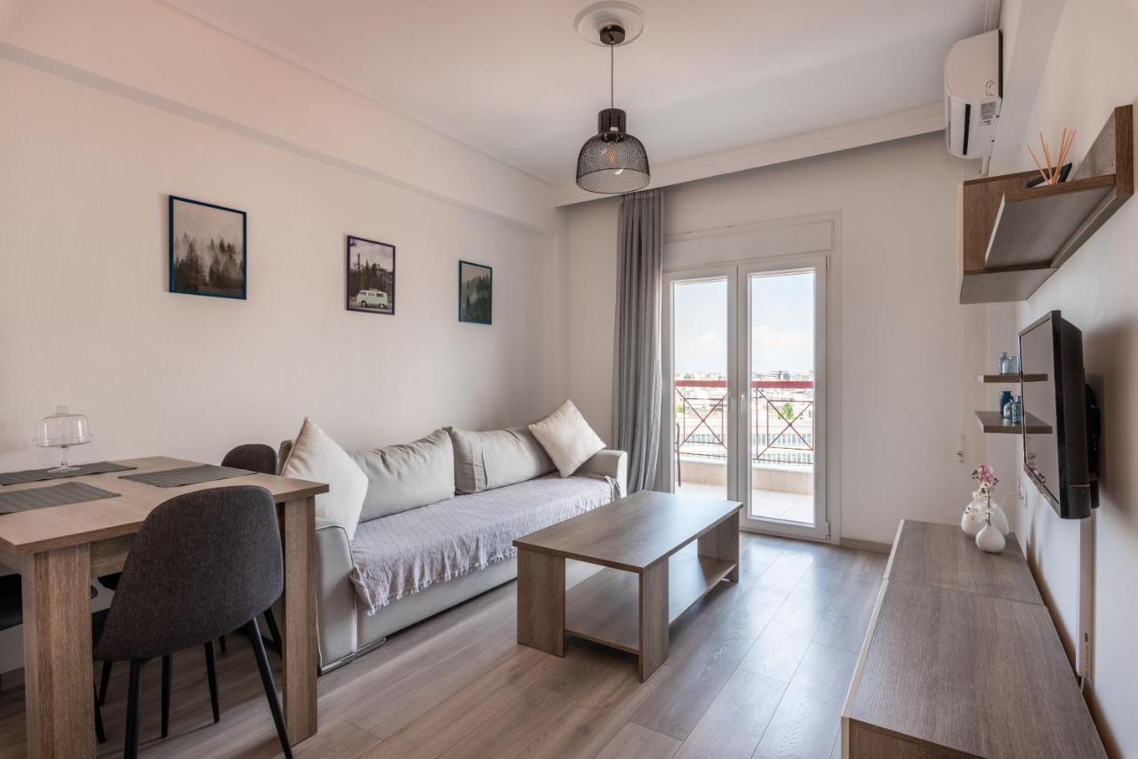 Minimalist Apartments W/ View Szaloniki Kültér fotó