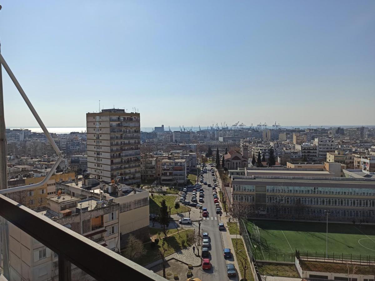 Minimalist Apartments W/ View Szaloniki Kültér fotó