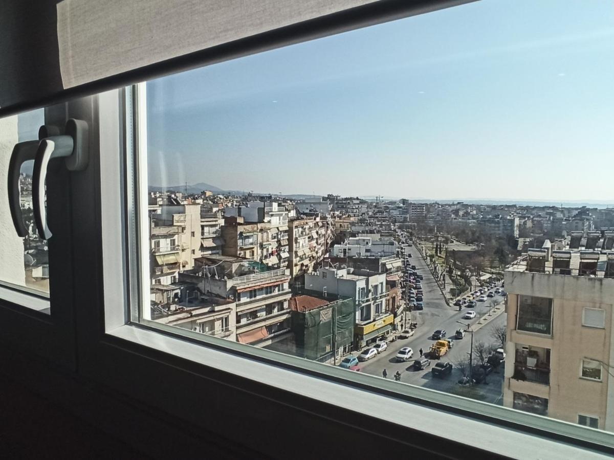 Minimalist Apartments W/ View Szaloniki Kültér fotó