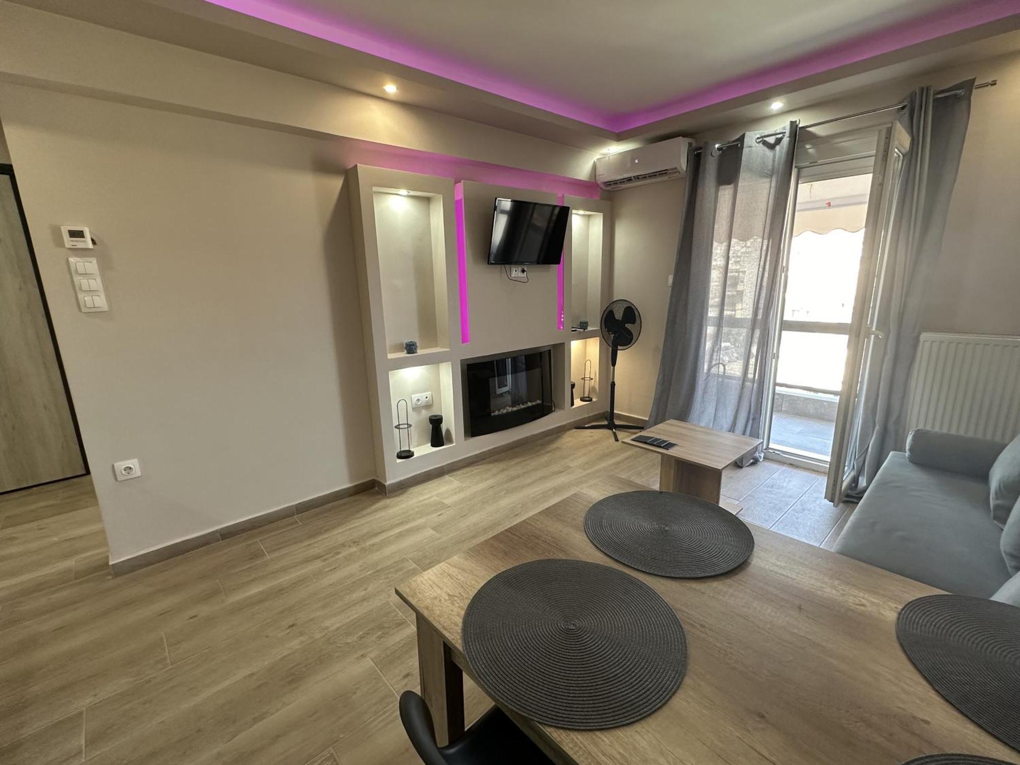 Minimalist Apartments W/ View Szaloniki Kültér fotó